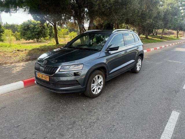 מודעת רכב סקודה קארוק