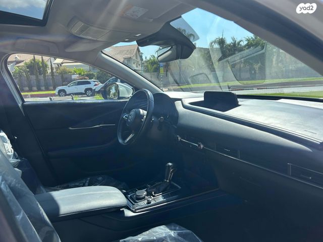 מאזדה CX-30