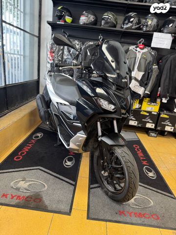 אפריליה SR GT 200