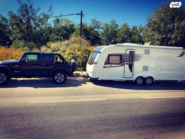 מודעת רכב נגרר (קראוון נגרר)