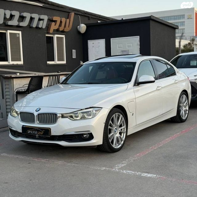 מודעת רכב ב מ וו סדרה 3