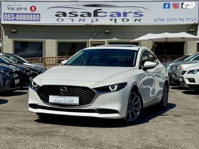 מודעת רכב מאזדה 3