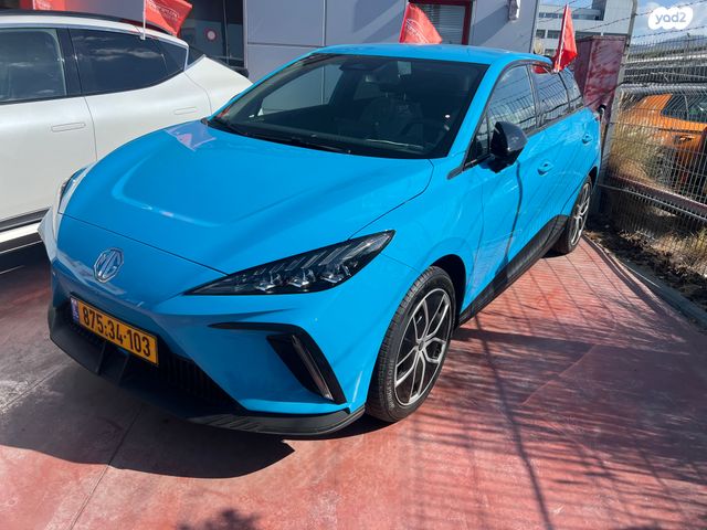 מודעת רכב אם ג'י MG4