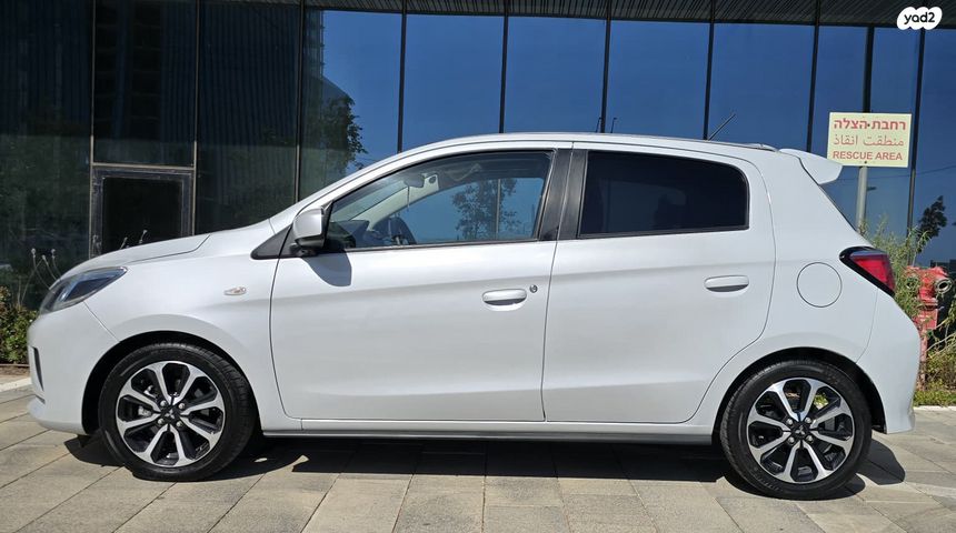 מיצובישי ספייס סטאר