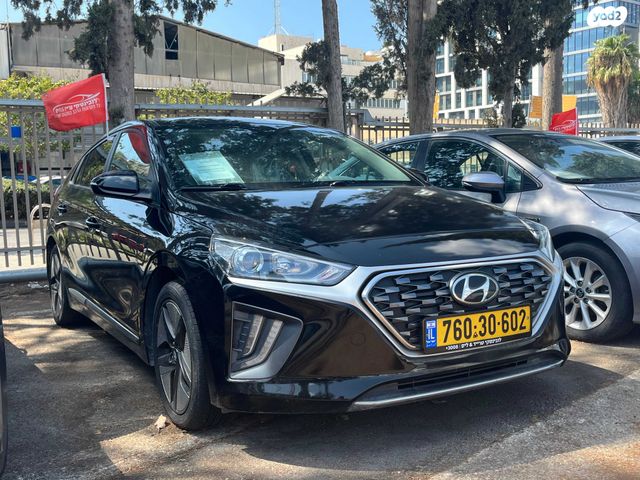 מודעת רכב יונדאי איוניק