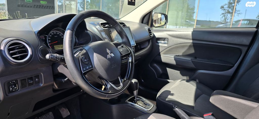 מיצובישי ספייס סטאר