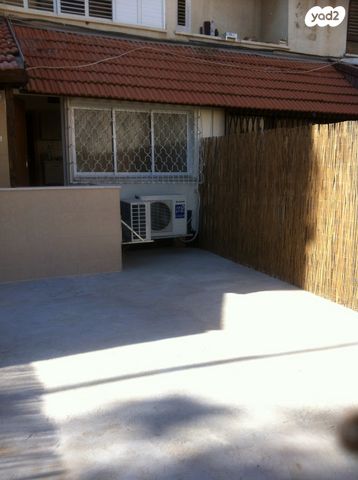 שדרות אליהו סעדון 106