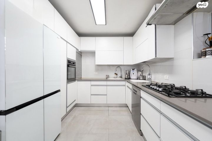 דירה, רבי עקיבא 15, גבעת רוקח, בני ברק