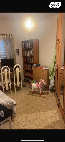 דירה, ז'בוטינסקי 21, עצמאות יוספטל, בת ים