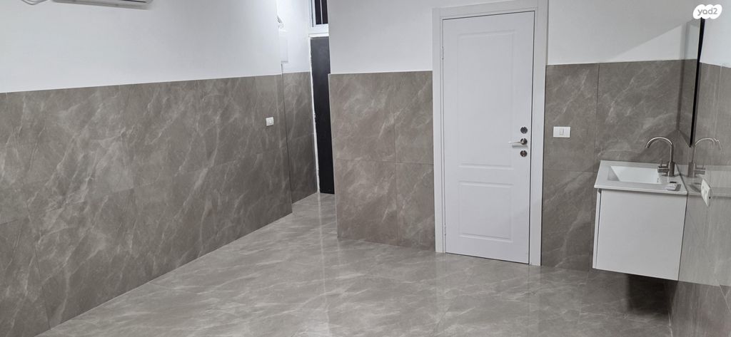 הרב כהנמן 163