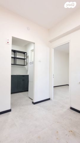 דירת גן, אסירי ציון 16, שכונה ג', באר שבע