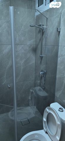 יחידת דיור, הרב כהנמן 163, מרכז בעלי המלאכה, בני ברק