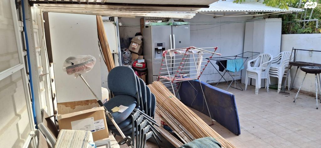 יחידת דיור, פנקס 4, שיכוני מזרחי, כפר סבא