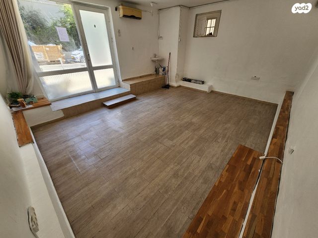 חנויות/ שטח מסחרי, רופין 38, הצפון הישן - דרום, תל אביב יפו