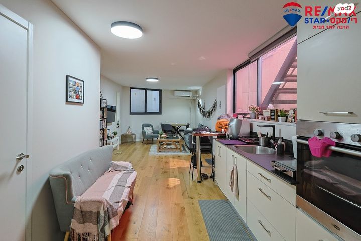 דו משפחתי, ארלוזורוב 17, מרכז, הרצליה