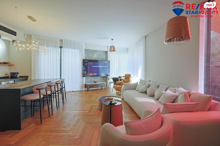 דו משפחתי, ארלוזורוב 17, מרכז, הרצליה