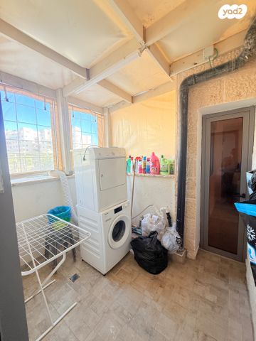 דירה, תלמוד בבלי, דובב מישרים / רמת בית שמש ד-1, בית שמש