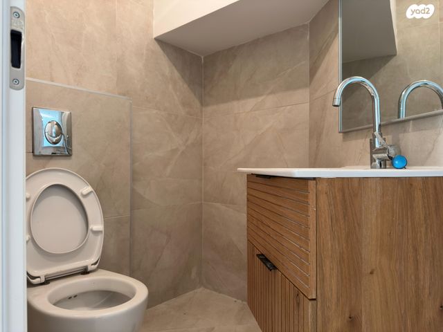 דירת גן, קטמון הישנה, ירושלים