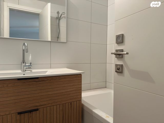 דירת גן, קטמון הישנה, ירושלים