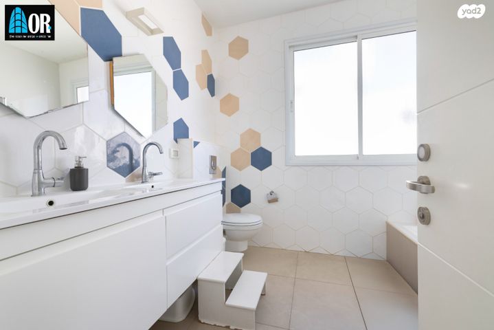 גג/ פנטהאוז, שפטל, רמז, מערב ותיק, ראשון לציון