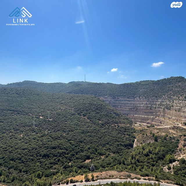 גג/ פנטהאוז, דוכיפת, רמות יצחק, נשר