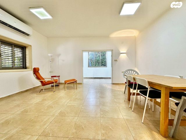 בית פרטי/ קוטג', החסידה, מפדה אזרחי, חולון