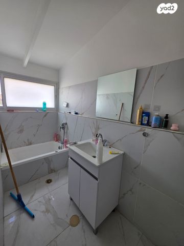 בית פרטי/ קוטג', אופקים