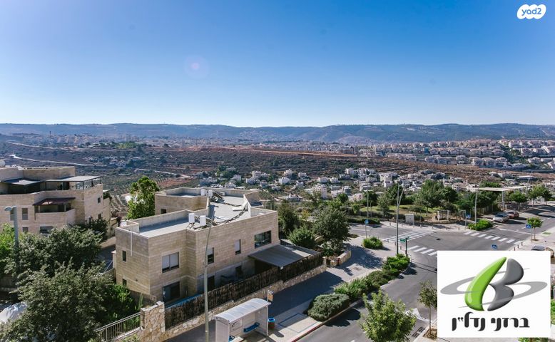 גג/ פנטהאוז, סנסן, צור הדסה