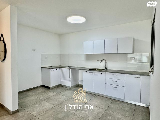 דירה, שחף, הרכס, עתלית