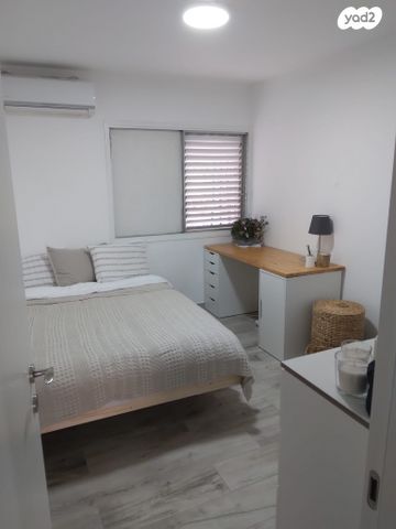 דירה, יצחק רגר 103, שכונה ד', באר שבע