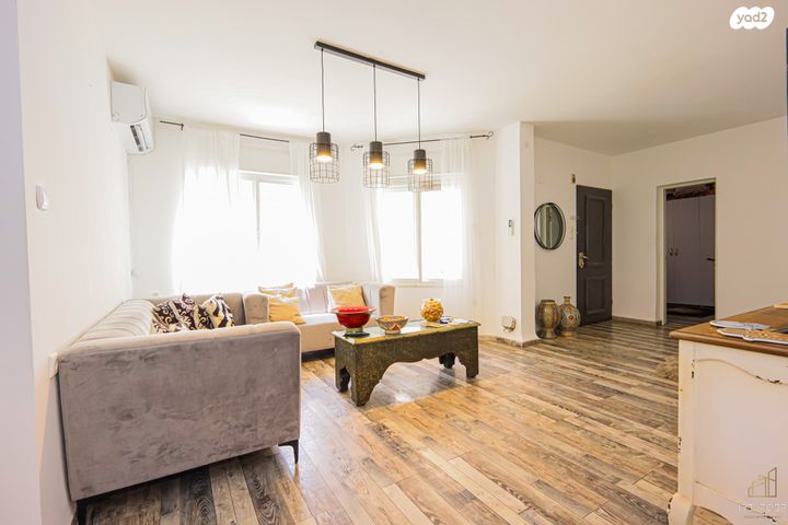 דירת גן, העלייה, נהריה