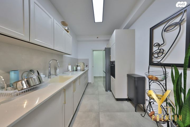 דירה, קרית ים