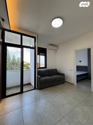 דירה, בן יהודה, מסדה, חיפה