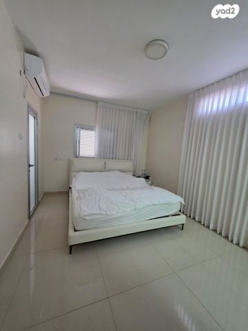 בית פרטי/ קוטג', אופקים