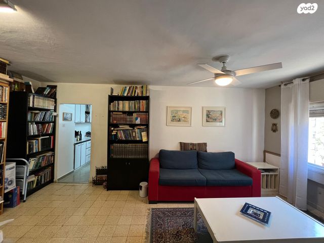 דירה, דוד המלך 38, קרית ארבע