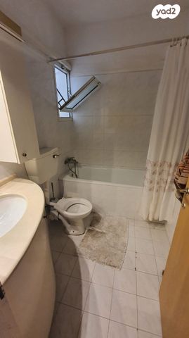 דירה, חיים, צור שלום, קרית ביאליק