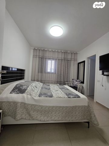 בית פרטי/ קוטג', אופקים