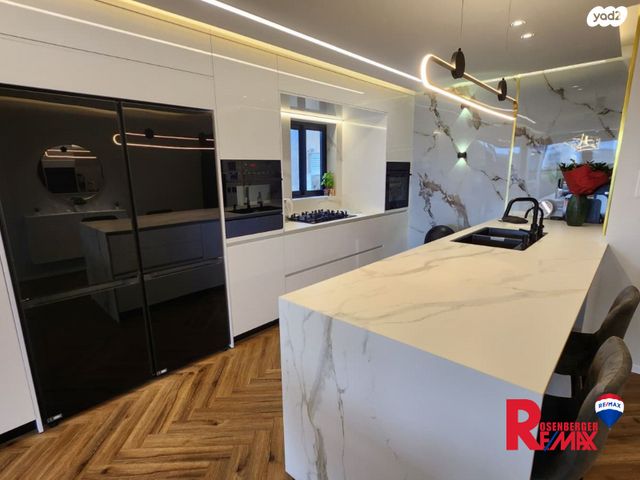 דירה, כ"ט בנובמבר 27, רמת הנשיא, בת ים