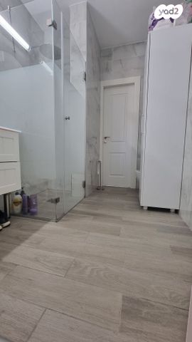 דירה, כצנלסון, ראשון לציון