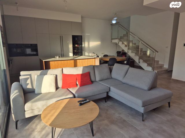 בית פרטי/ קוטג', כלניות, באר שבע