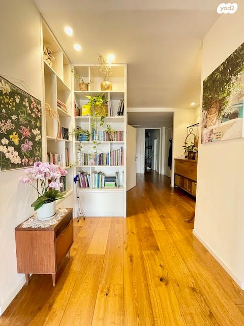 גג/ פנטהאוז, בורוכוב, גבעתיים