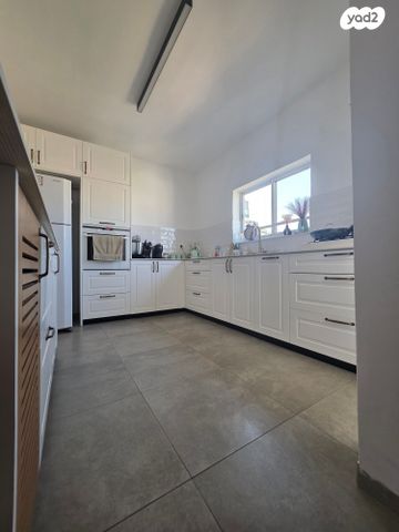 דירה, ברנר, אחוזת כנרת, טבריה