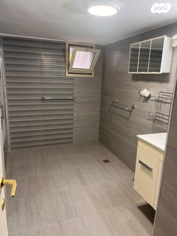 דירה, מקס נורדאו, עיר, מרכז העיר, נהריה