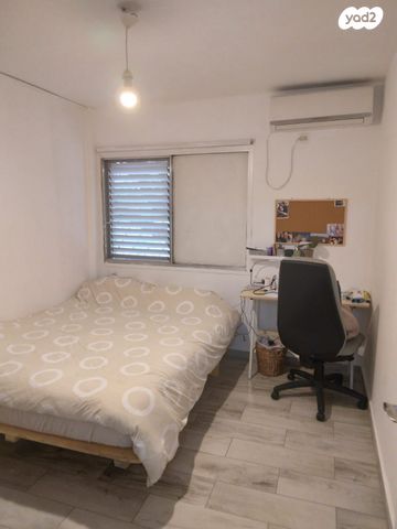 דירה, יצחק רגר 103, שכונה ד', באר שבע