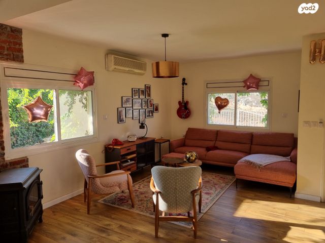 בית פרטי/ קוטג', בית אריה / עופרים