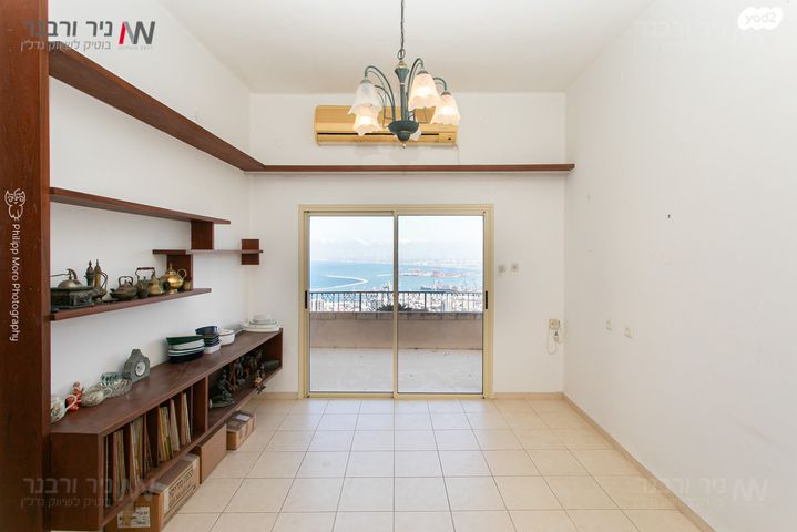 דירה, יפה נוף, כרמל מרכזי - שד' קיש, חיפה