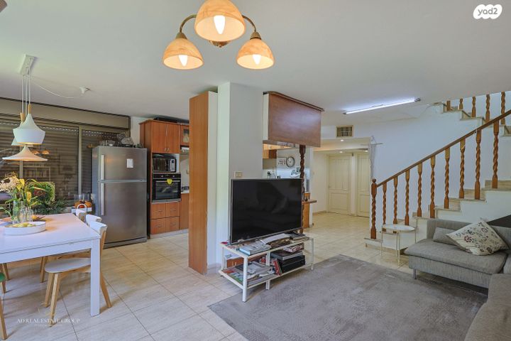 גג/ פנטהאוז, סן מרטין, רמת חן, רמת גן