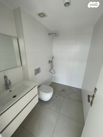 דירה, קומפרט, פלורנטין, תל אביב יפו