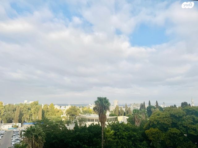 דירה, יגאל אלון 4, המרכז האזרחי, רמלה