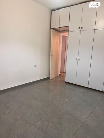 דירה, מקס נורדאו, עיר, מרכז העיר, נהריה